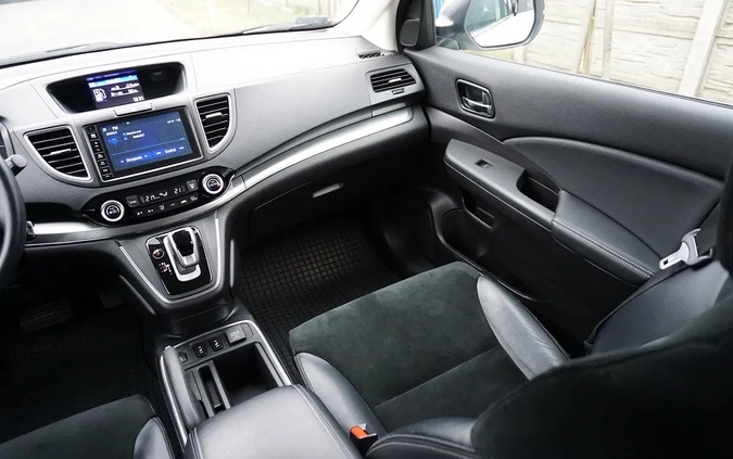 Honda CR-V cena 78000 przebieg: 122000, rok produkcji 2015 z Bodzentyn małe 781